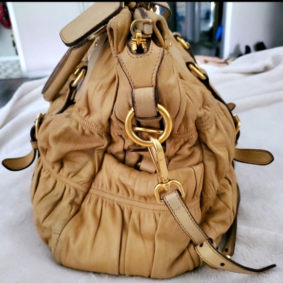 Prada saffiano leather shoulder bag - Picture 4 of 12